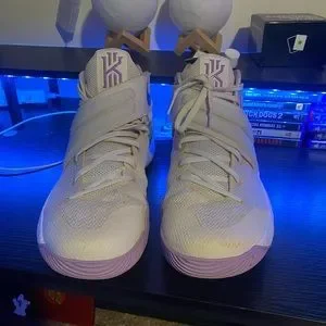 Kyrie 3 easters hardly worn Nike | Shoes | Kyrie 3 Easters Hardly Worn | Poshmark main image 2